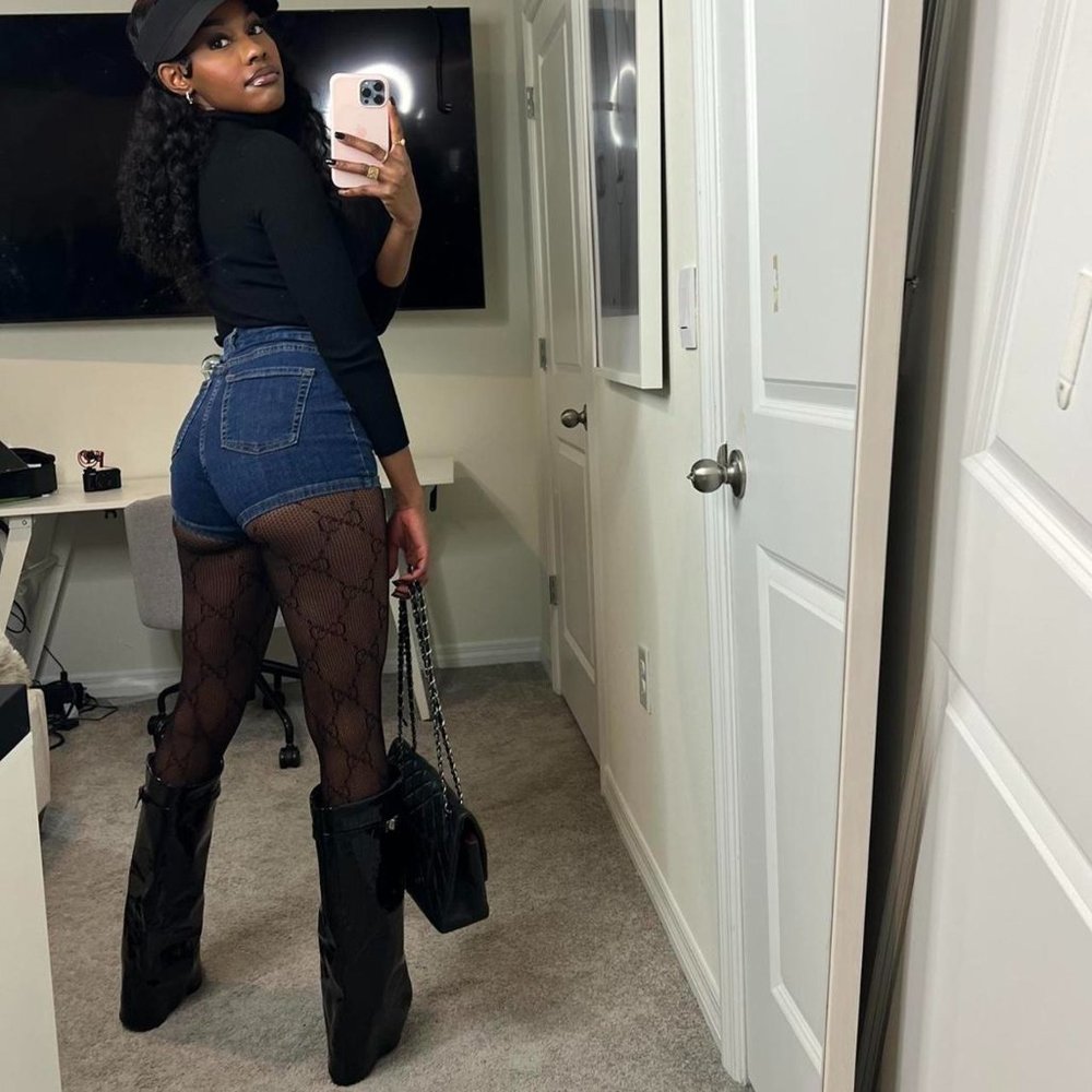 Knee high pointy toe boots